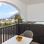 Villa White Breeze Exo Gonia